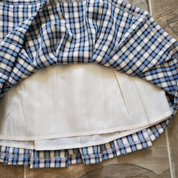 Simons Pleated Check Mini Skirt-fits small to medium size - Picture 4 of 5